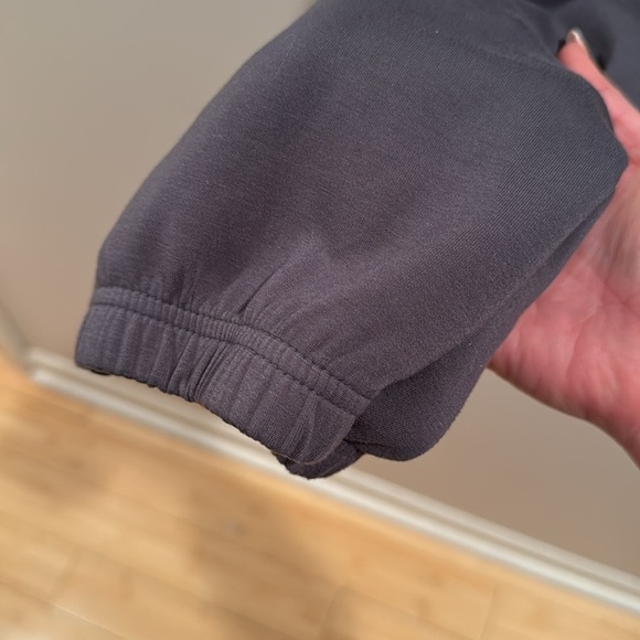 Lou & Grey Scubasoft Half Zip Pullover and matching pant set XS Deep Delphinium - Picture 10 of 11